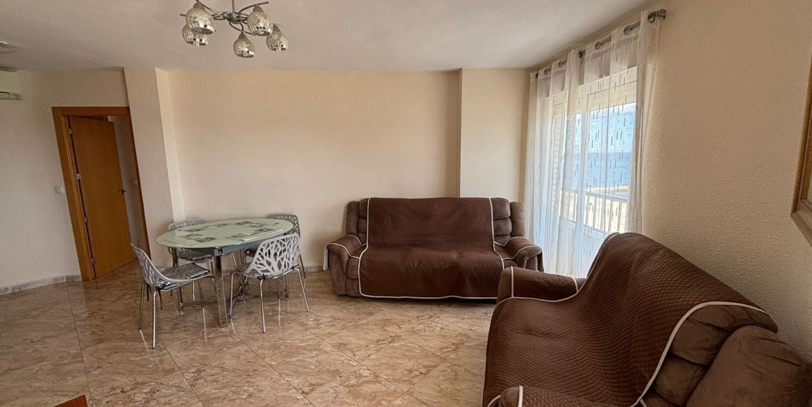 o_1its0rcmtdvp1hn1tvfrf3e9a25