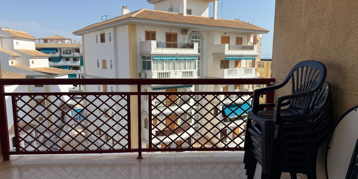 o_1ivkl17t916hl11blnte1r3r1eit2n