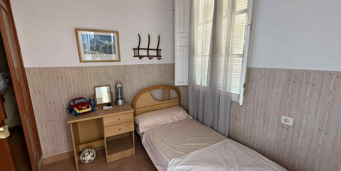 o_1j1artnuq176pgb2c31jbjrda26