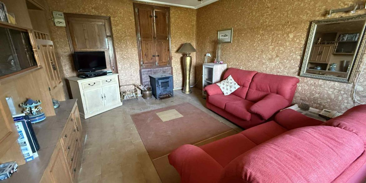 o_1j1artnuqjvc117imeqhjehbe27