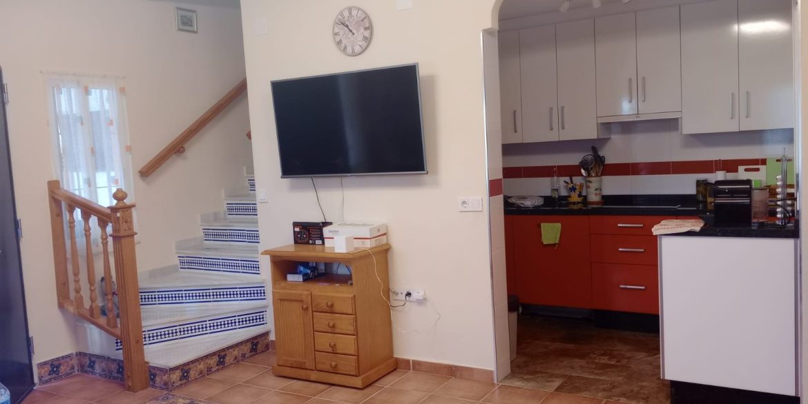 o_1j2evklnc1324i1bo894671su62l