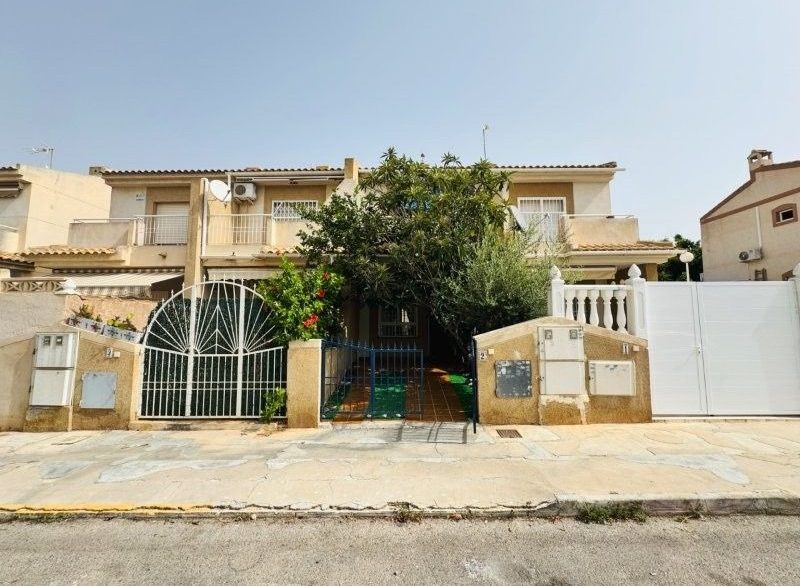 o_1j5tm3qf618ph128n16jg1j8kut52j