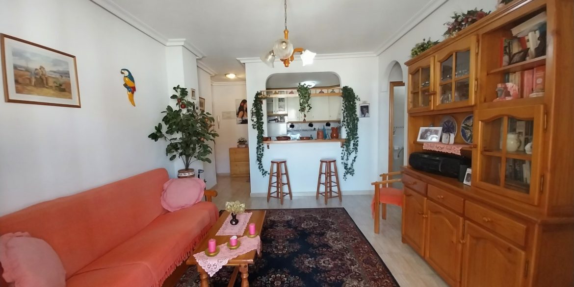 o_1j7okob3ccbfoii1v369gp18d82i