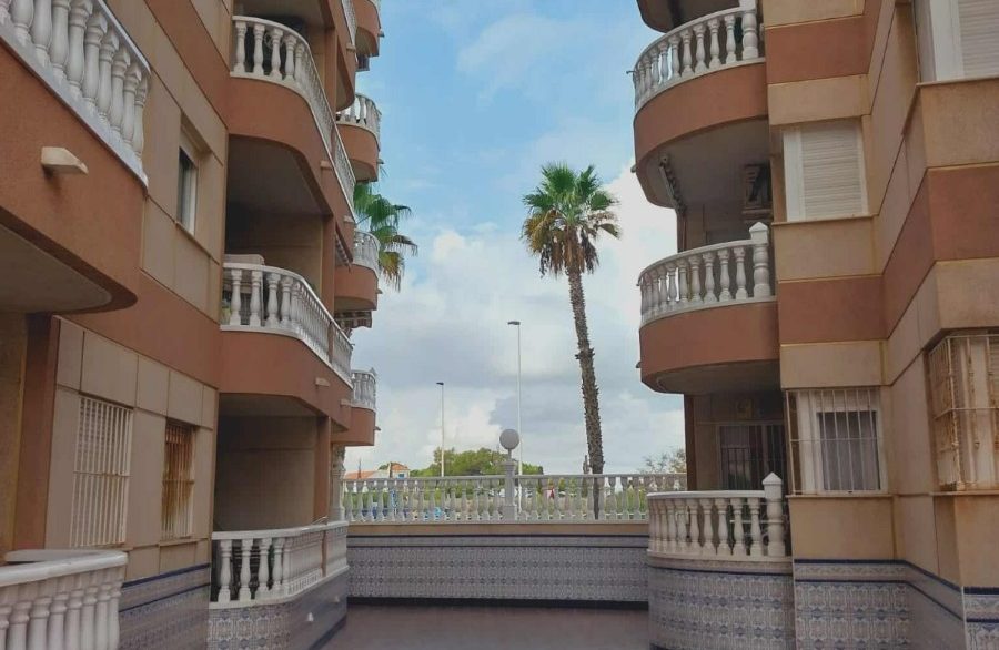 o_1j7olfhcl2n2s0i1b231tnmkoq2c