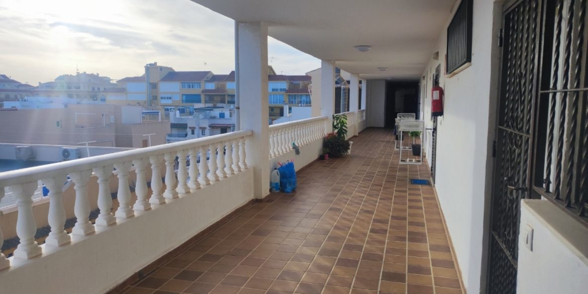 o_1j80moglu1uaf13kmt39uno11bo20