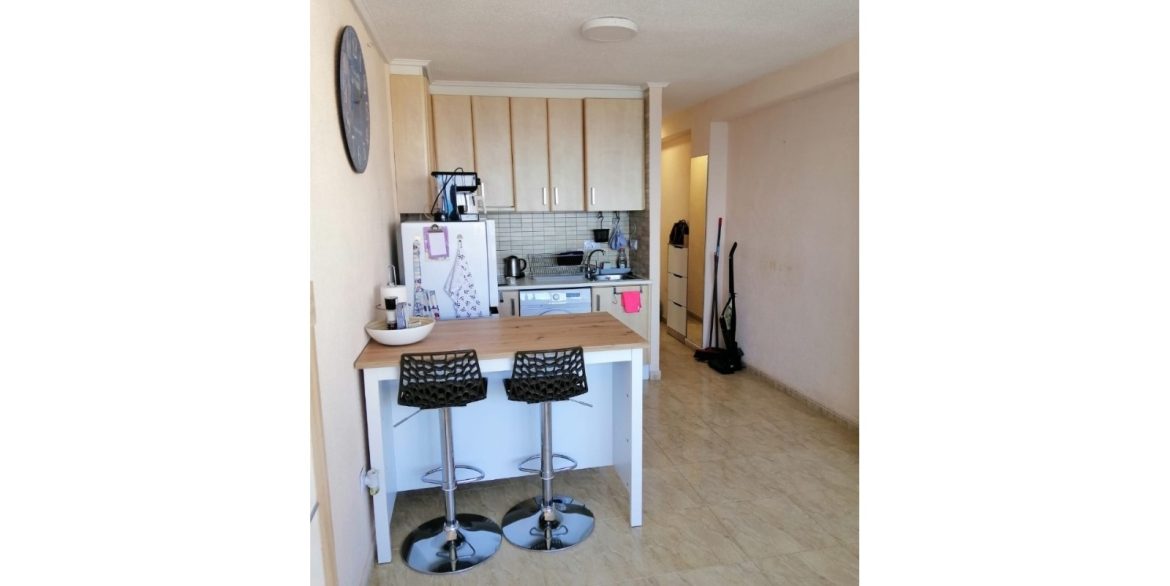 o_1j82vr0um18g5r7pvb01hf41i692d