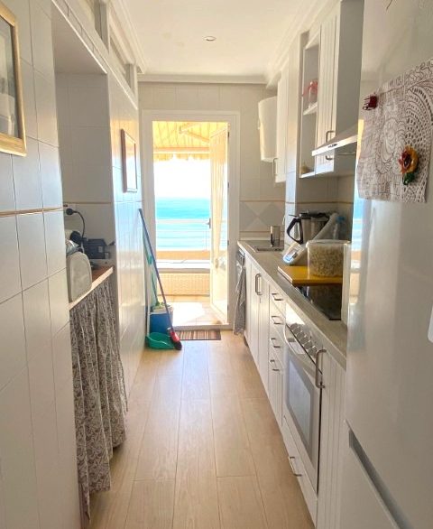 o_1j835h1g813v5m786fn1s6j1vg52m