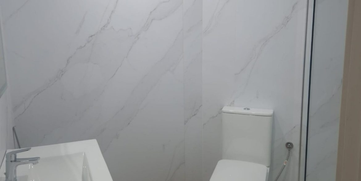 o_1j8362umr2hi9v1b8b1q1jijo22