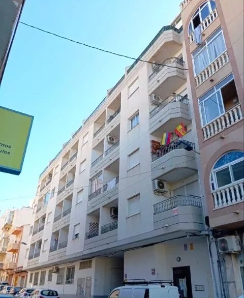 o_1j85mu44crr81e2sae21uu218eq23