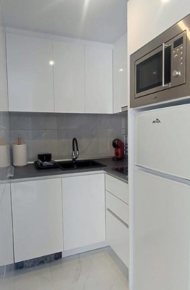 o_1j885i9tktg25mk1mlt1kod1e4327