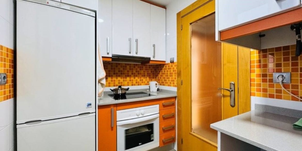 o_1j88bi3goleo1tp51vu28fb3so30