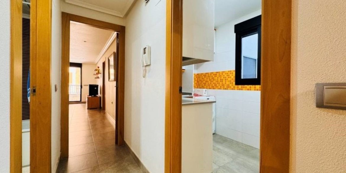 o_1j88bi3gou0h1evqh7ffc311e02e