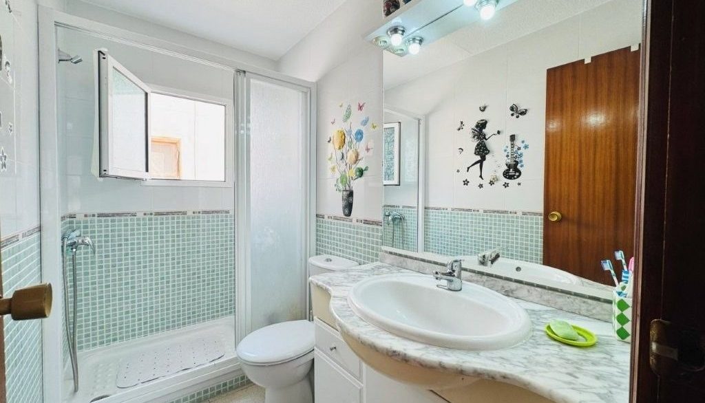 o_1j9rt1d1v1f54124672j11lr1cru23