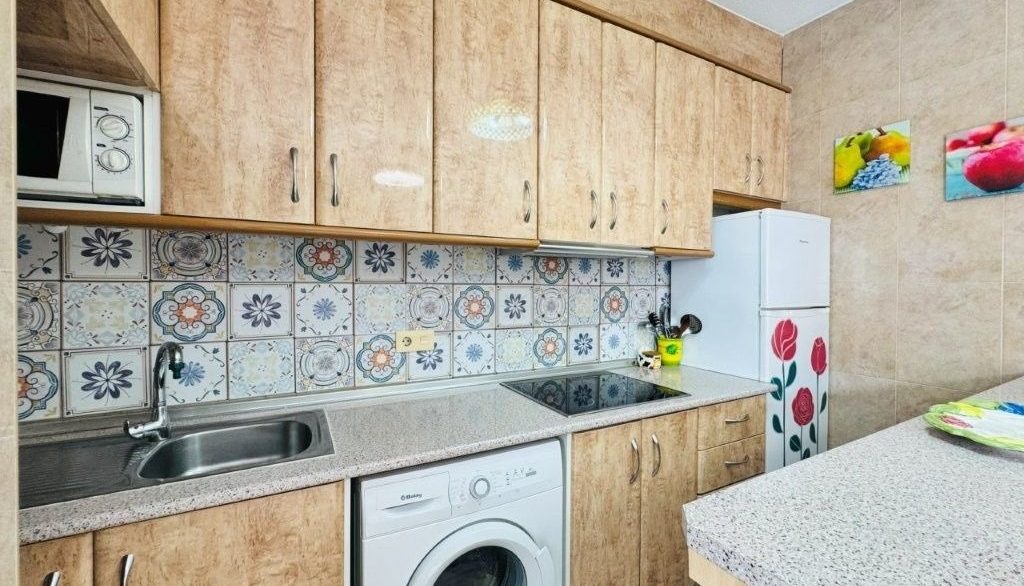 o_1j9rt1d1v71l1h50ecr12tu1ldk28