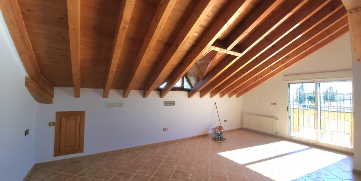 o_1javnjdfb1ku1ge79fd127e1dno3q