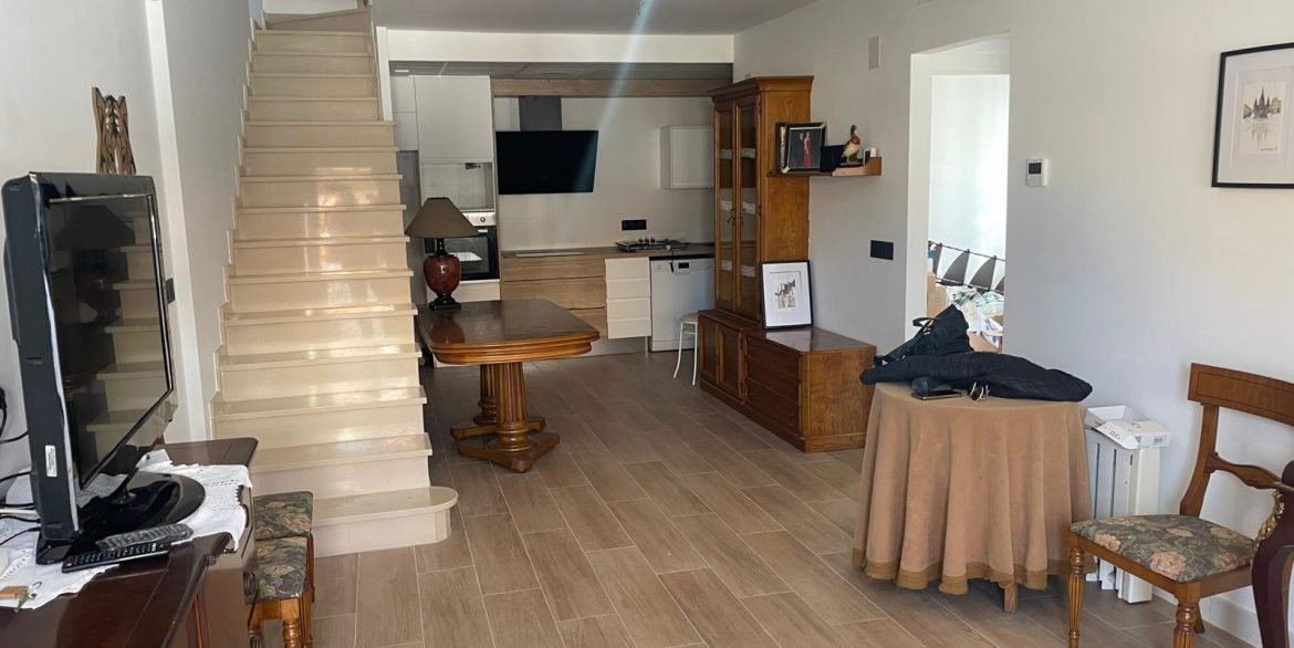 o_1javqp7f2i551qn51oj9gfqpq420