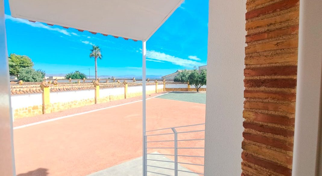 o_1javvf47617vdsqp1cvn1nkr17p32f