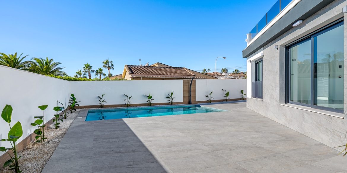 o_1jbcr43ig1iu8s8k78u1bvrb8t4s