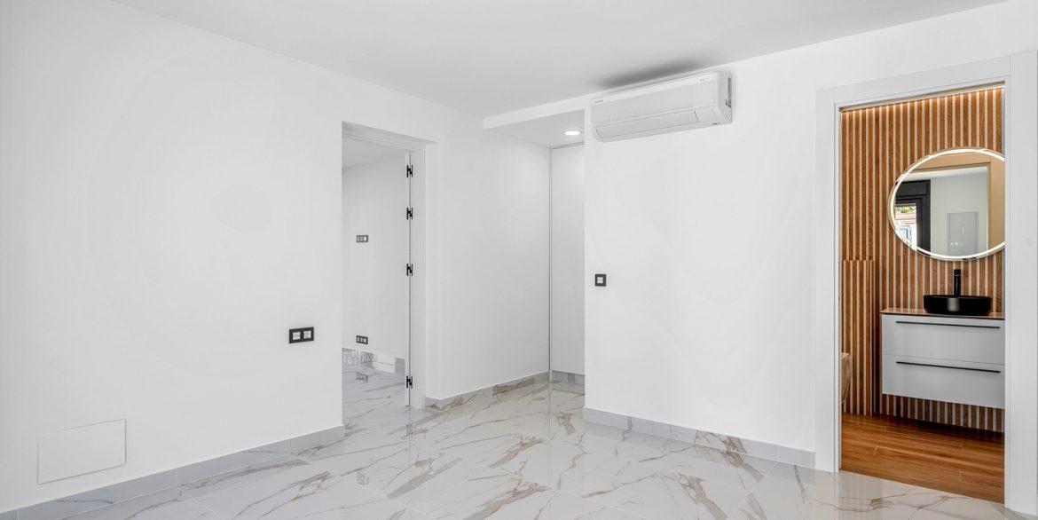 o_1jbcr43ig1se6kolntjc8v115q4a