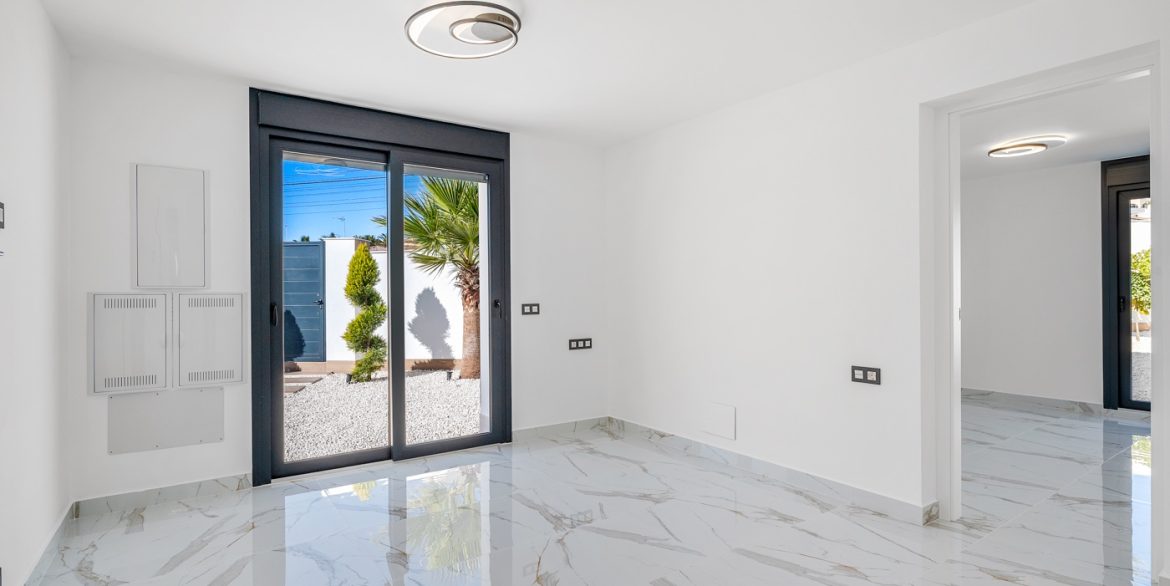 o_1jbcr43ige85155ppojhucupf48