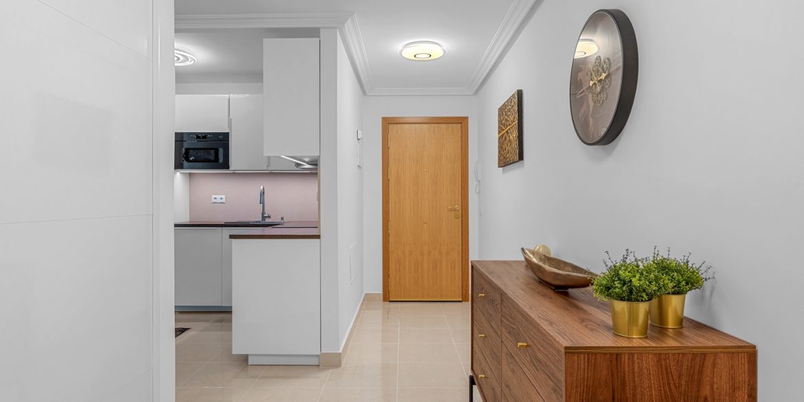 o_1jbfkg3ttiihr1hoe91ioj1reu30