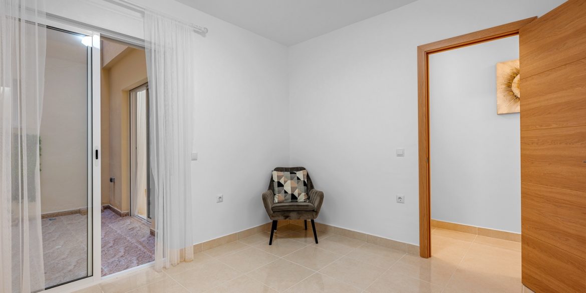 o_1jbfkg3tu1fkhav8fr0lpsm235