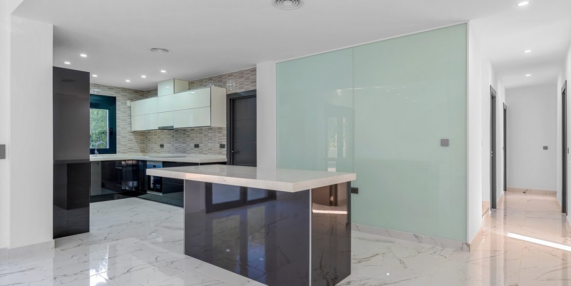 o_1jbi72flq1aq5ktp8cl1l6c14373f