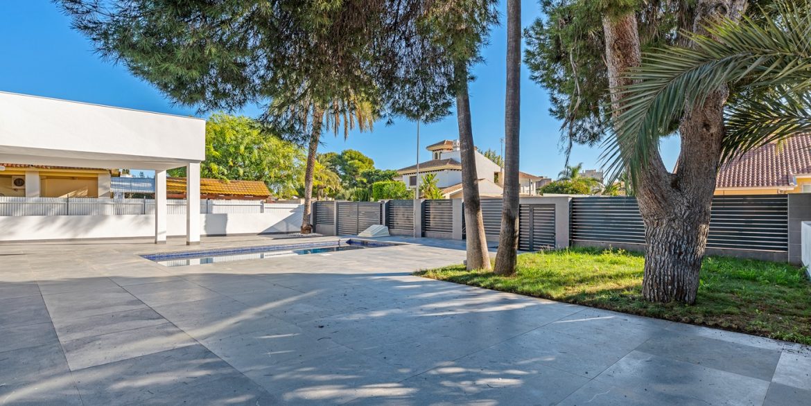 o_1jbi72flq1p6d1tjv12fpd6c12ko3q