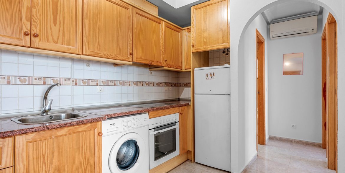 o_1jbkhv2m87t10ul1o6i18rpn5a2e