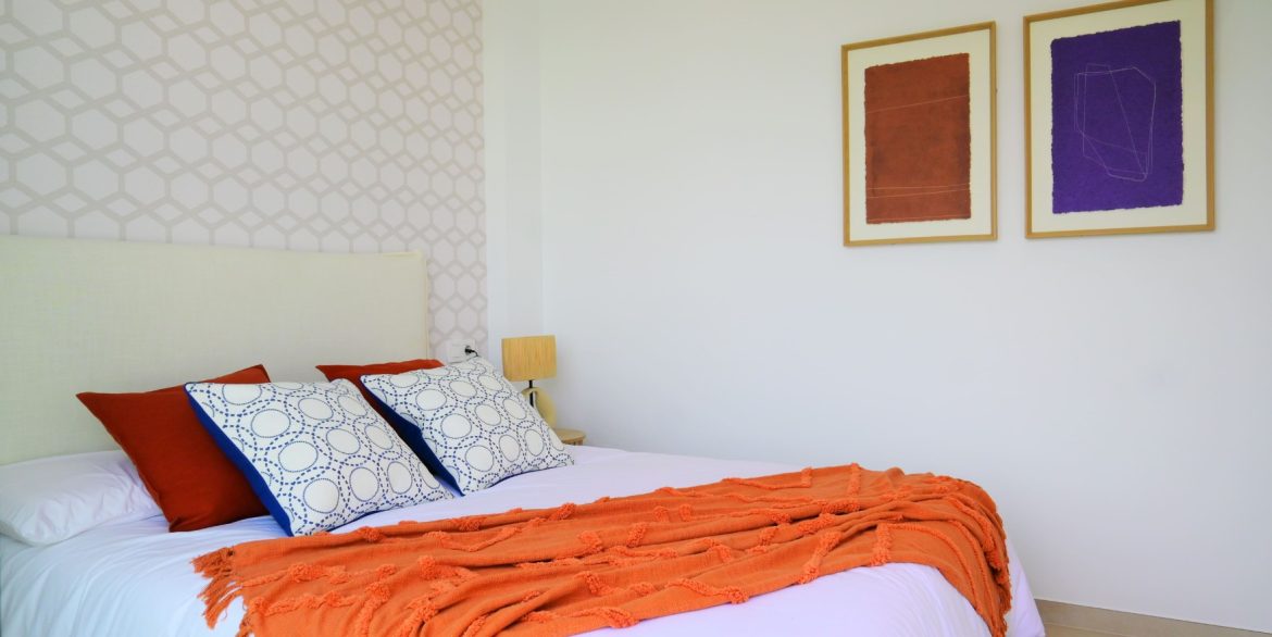 o_1jbklbibc1b9v18kt1l8b1hmar936