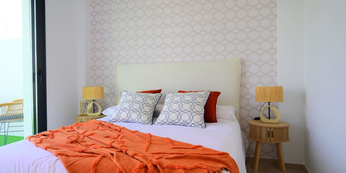 o_1jbklbibc1n1r5821bdq1f6mcd135