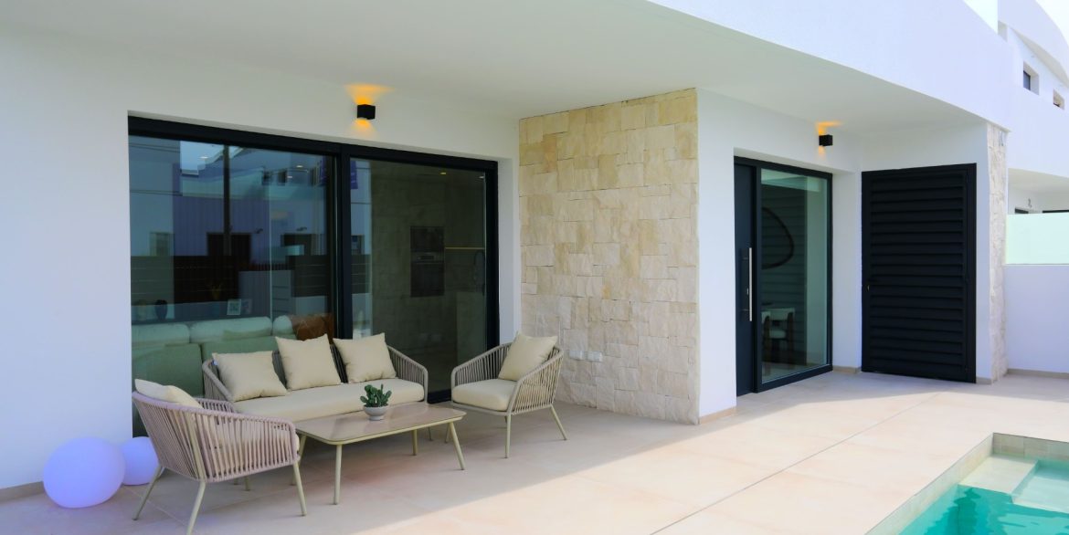 o_1jbklbibcg6i1tfkq1ivh5692r