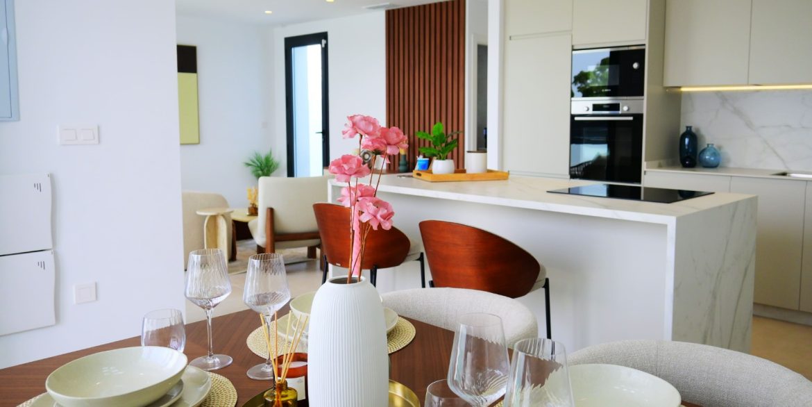 o_1jbklbibckpf144c13vcnrn1gni34