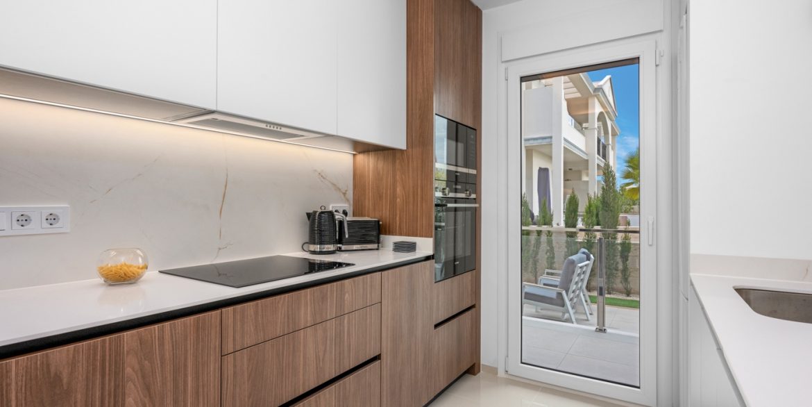 o_1jc1uejft16vjptm1lsi17p0ef22k