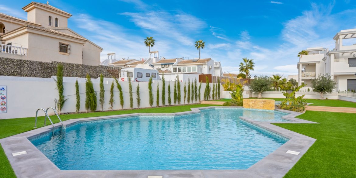 o_1jc1uejfts66opp4f1jti1m9i3a