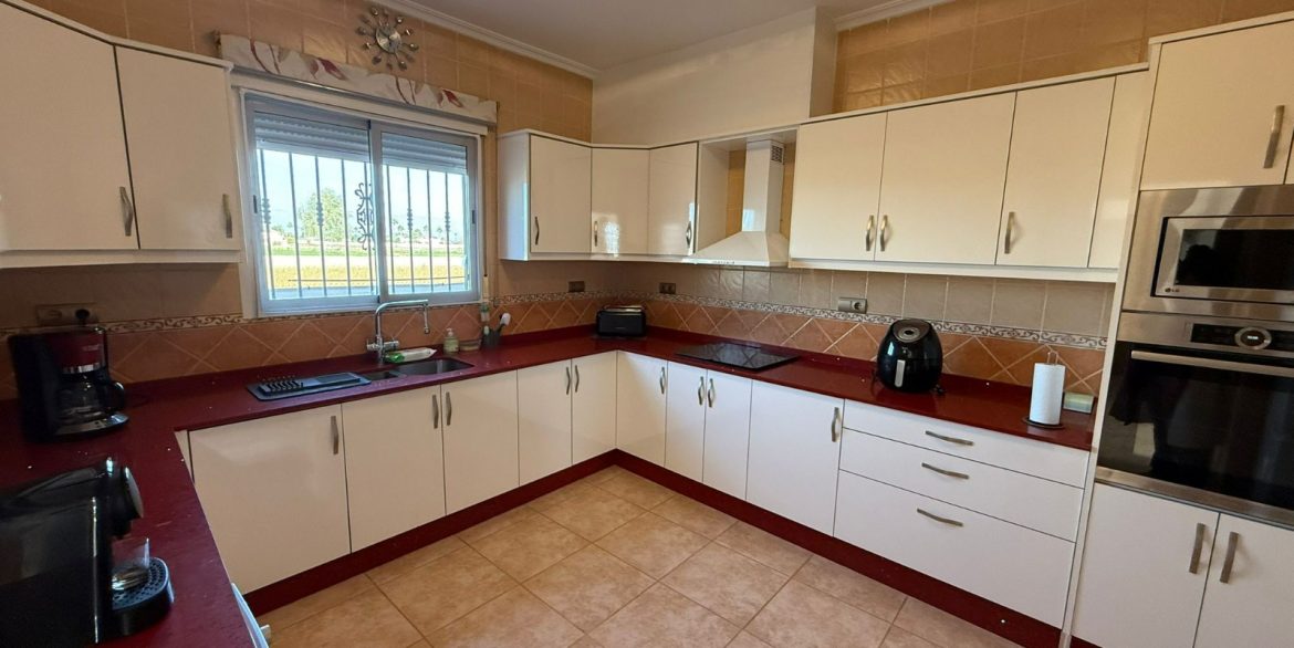 o_1jc4aiaq313og1bvh50a1u9416nk3a