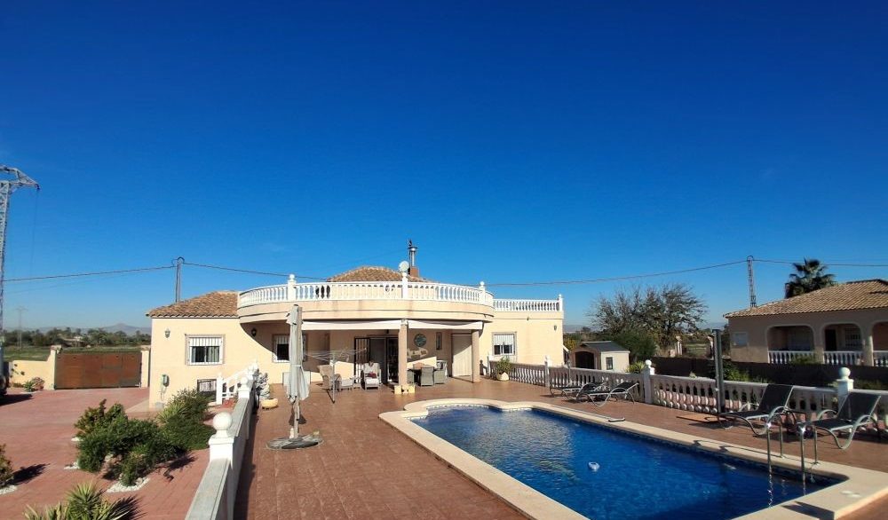 o_1jc4cd5h11q771dk5mc3i1qjd81k