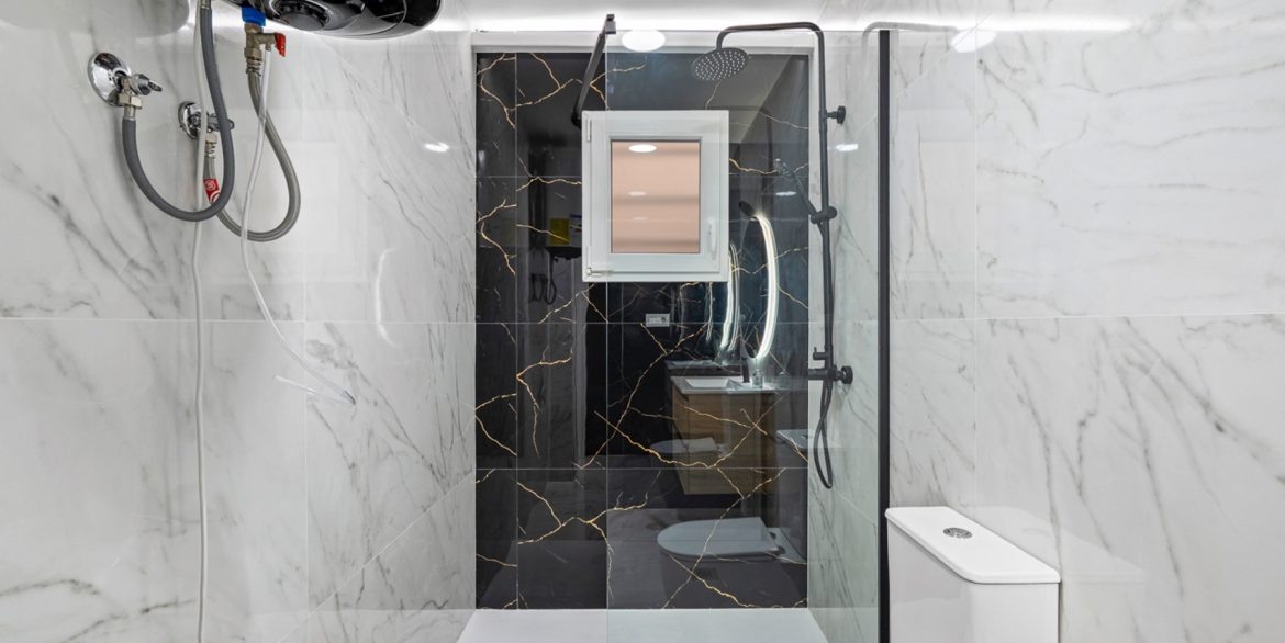 o_1jckhiahd1ve3ms3hj1dc24fj29