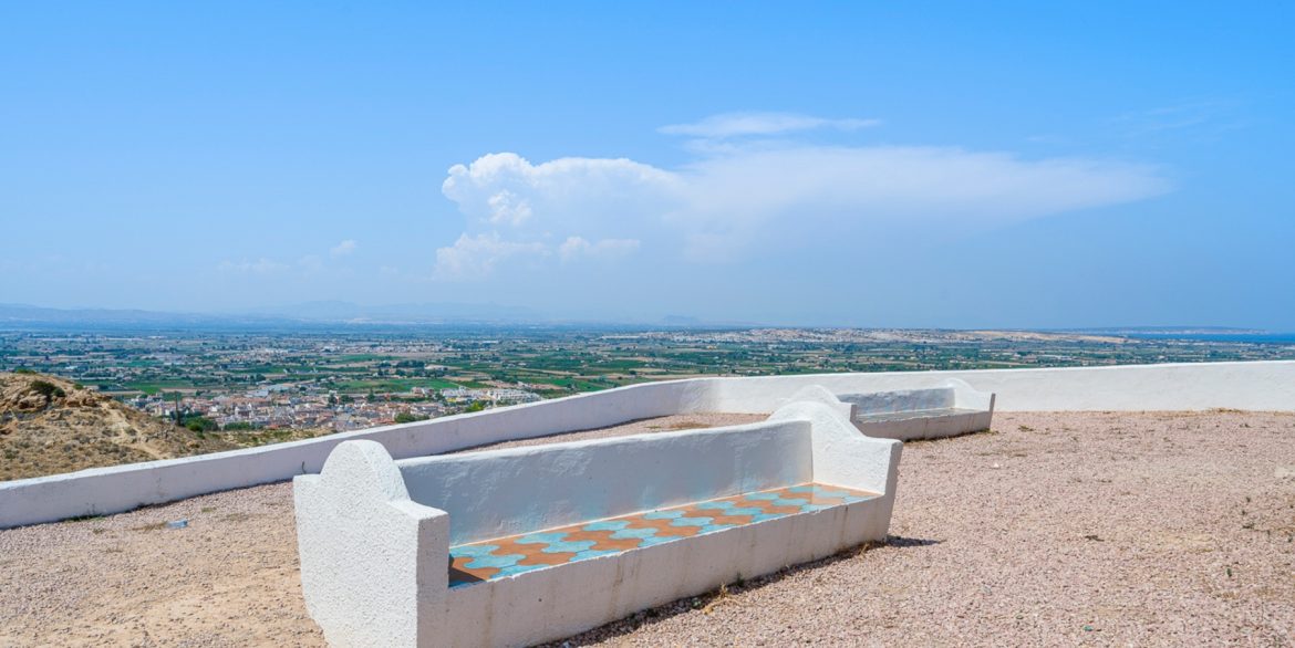 o_1jckhiahd6jhtv617e3tqagpq2d