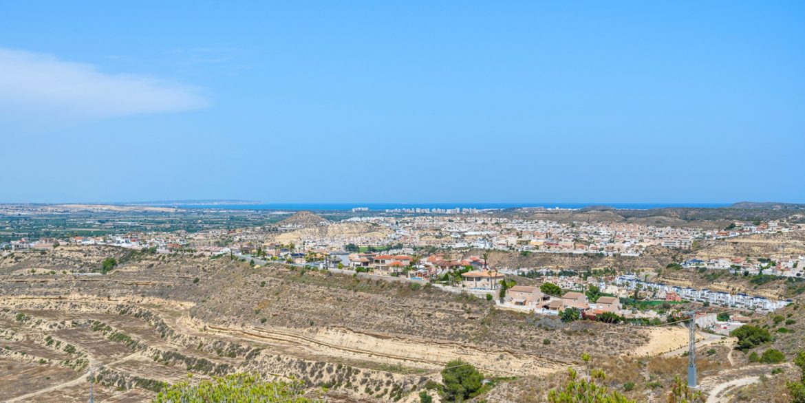 o_1jckhiahecik1sf11fuc10motcp2g