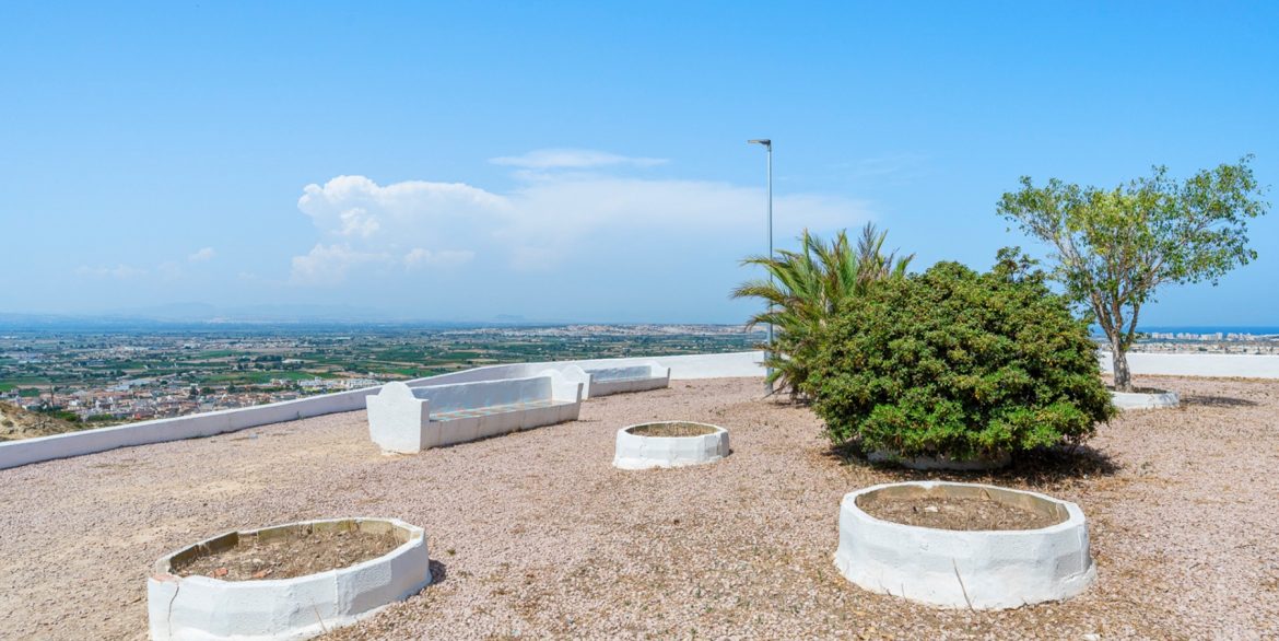 o_1jckhiaheoda51gup91p80p382f