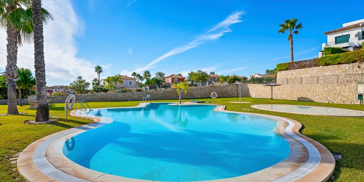 o_1jcki67vk47716ls1hls1odn3gq3k