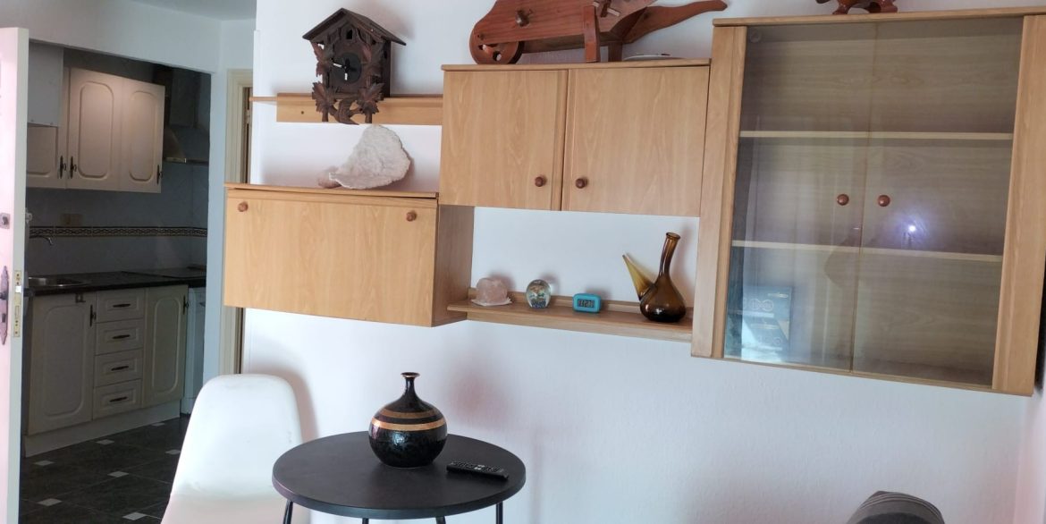 o_1jcofes1ec1ghjrt61fhn1m3c21