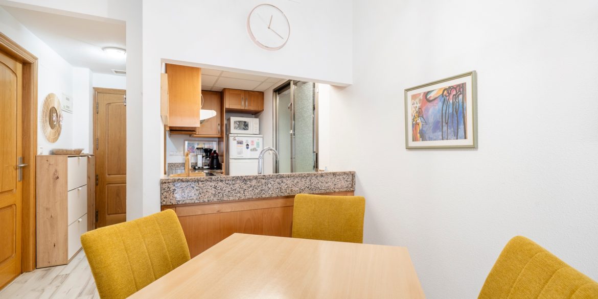 o_1jd595qq7p7ligvp3n1t8mt136