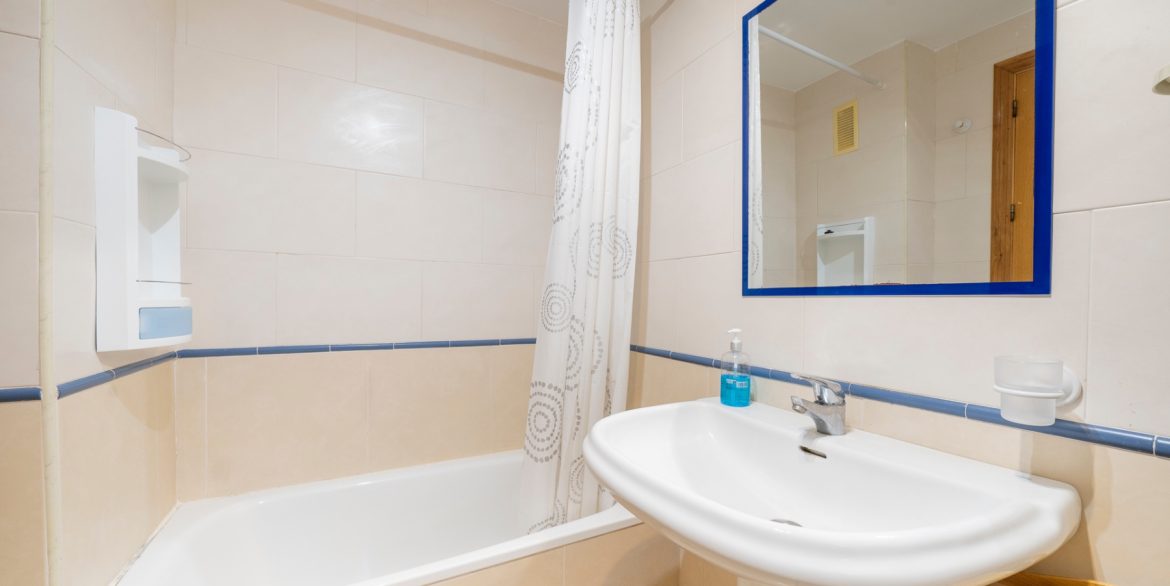 o_1jd595qq7pi019fr85nc5g1tob2q