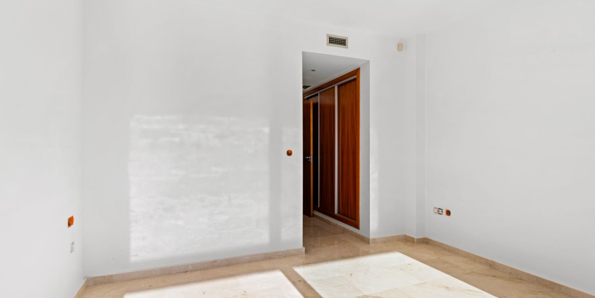 103600_67447ef9e5d99