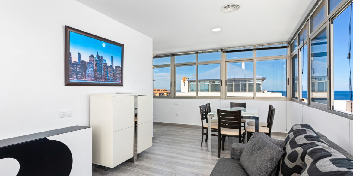 106733_67447ecf84054