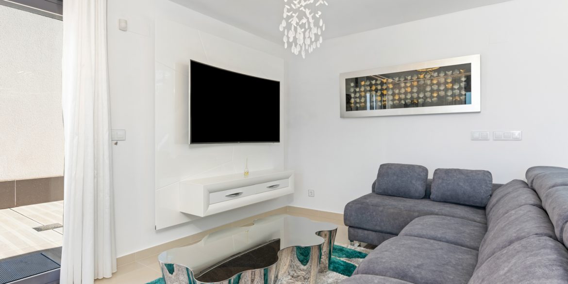 139642_67447e9d3ccd0