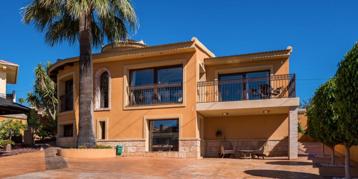 143626_67447e1c64b25