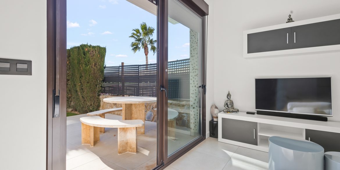 158872-villa-for-sale-in-algorfa-30880843-large